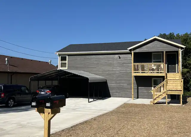 Property at 502 N Water St Unit B, Warrensburg, MO, 64093, 3 beds, 2 baths, [object Object]