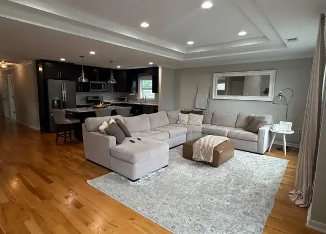 Property at 760 Hazard Pl, Elizabeth, NJ, 07208, 3 beds, 2 baths, [object Object]