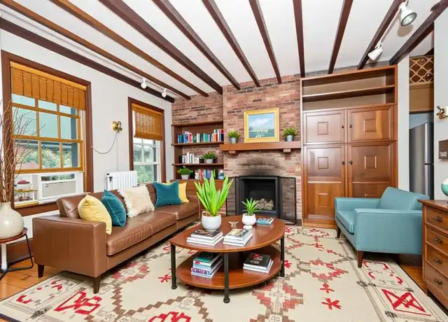 Property at 31 Myrtle St, Boston, MA, 02114, 2 beds, 1 bath, [object Object]