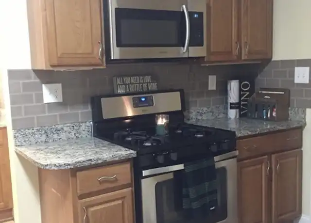Property at 83 Wales St Unit 2, Boston, MA, 02124, 3 beds, 1 bath, [object Object]