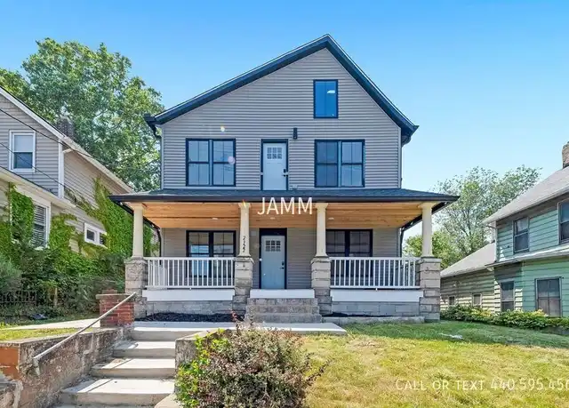 Property at 2322 Scranton Rd Unit 4, Cleveland, OH, 44113, 1 bed, 1 bath, [object Object]