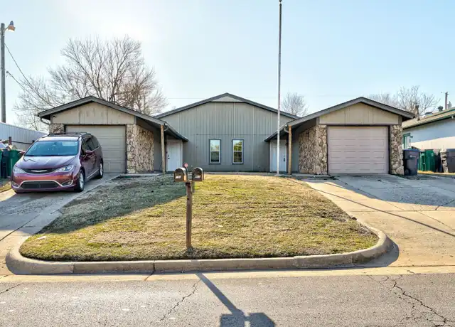 Property at 7907 S Douglas Ave Unit 7907, Oklahoma City, OK, 73139, 3 beds, 2 baths, [object Object]