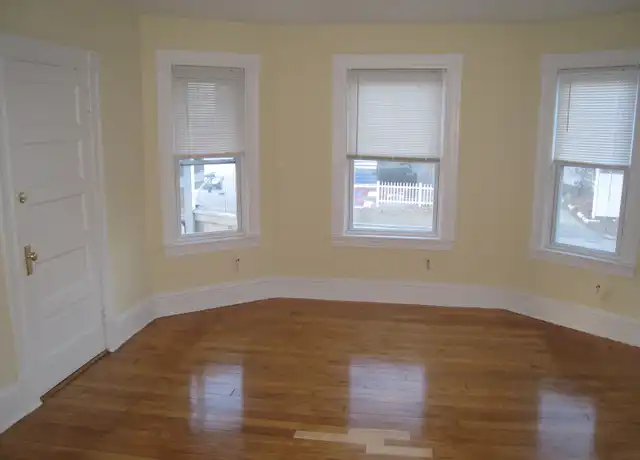 Property at 32 Martland Ave Unit 2, Brockton, MA, 02301, 3 beds, 1 bath, [object Object]