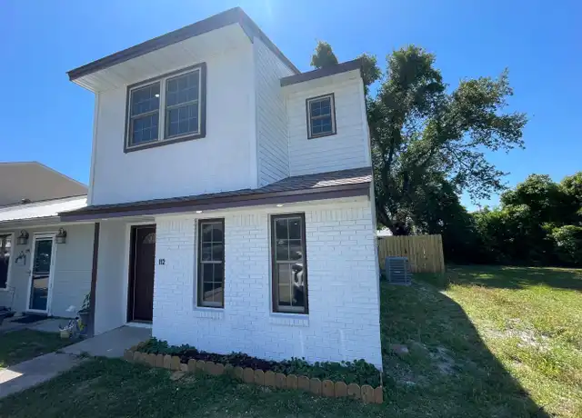 Property at 112 Parker Village Cir, Panama City, FL, 32404, 2 beds, 2.5 baths, [object Object]