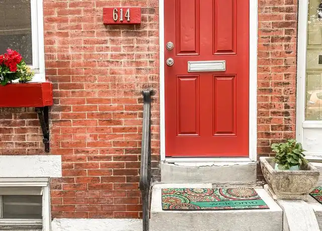 Property at 614 S 27th St, Philadelphia, PA, 19146, 3 beds, 2 baths, [object Object]