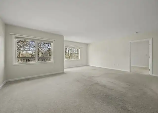 Property at 912 Main St, Chatham, MA, 02633, 2 beds, 2 baths, [object Object]