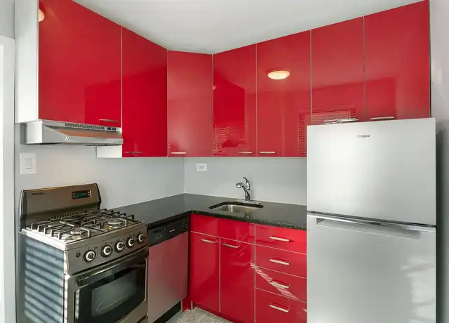 Property at The Shore Manor - 5858 N Sheridan Rd, Chicago, IL, 60660, 0-2 beds, 1 bath, [object Object]