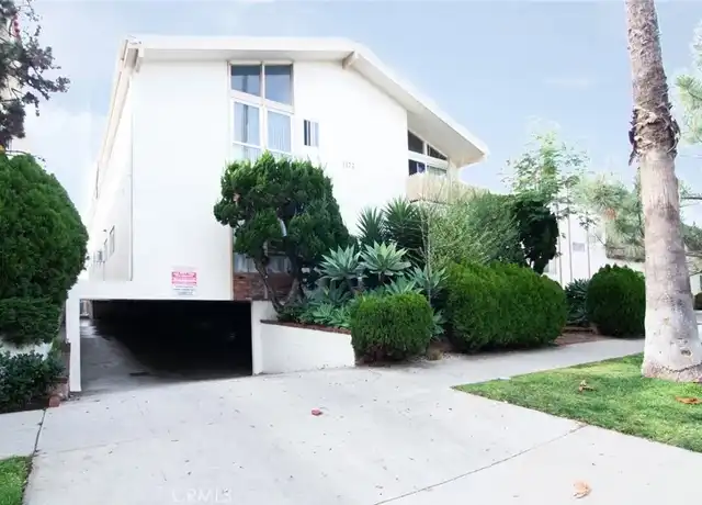 Property at 1122 9th St Unit 10, Santa Monica, CA, 90403, 1 bed, 1 bath, [object Object]