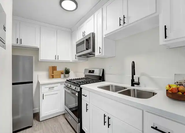 Property at Reseda Apartments - 7650 Reseda Blvd, Reseda, CA, 91335, 0 beds, 1 bath, [object Object]