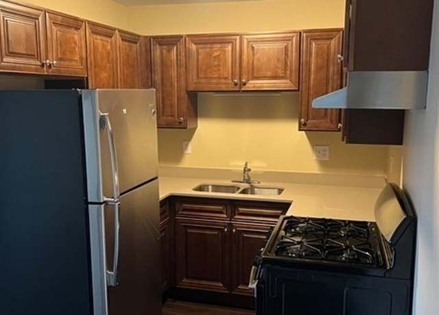 Photo of 1500 Light Rd Unit 15-205, Oswego, IL 60543