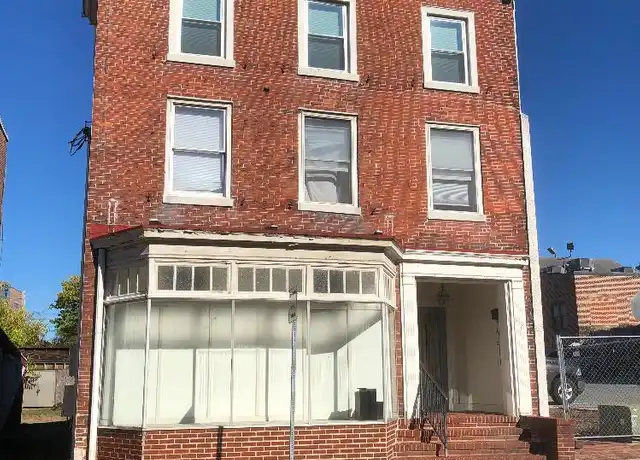 Property at 121 W Main St, Elkton, MD, 21921, 3 beds, 2 baths, [object Object]