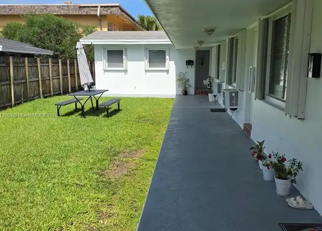 Property at 411 SE 3rd Ave Unit 1-5, Hallandale Beach, FL, 33009, 0 beds, 1 bath, [object Object]