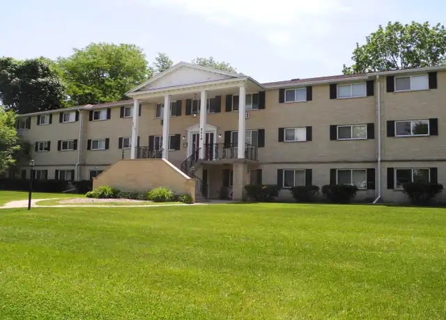 Property at 5019 Old Middleton Rd Unit 15, Madison, WI, 53705, 2 beds, 1 bath, [object Object]