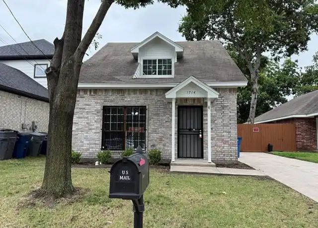 Property at 1714 Dennison St, Dallas, TX, 75212, 3 beds, 2 baths, [object Object]