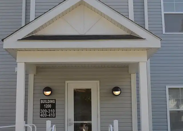 Property at Laurelwood - 1096 Green Holly Rd, South Abington Township, PA, 18411, 2-3 beds, 3 baths, [object Object]