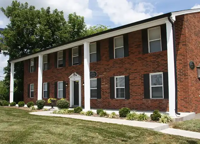 Property at Cedarbrook Apartments - 26 Cedarbrook Dr, Saint Charles, MO, 63301, 2 beds, 1 bath, [object Object]