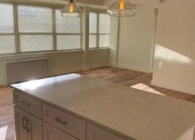 Property at 1806 Rittenhouse Sq Unit 18, Philadelphia, PA, 19103, 1 bed, 1 bath, [object Object]