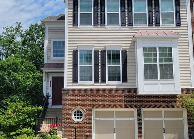 Photo of 25482 Hopton House Ter, Chantilly, VA 20152