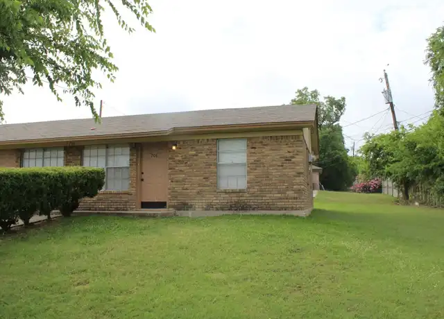 Property at 706 Hackberry St, Copperas Cove, TX, 76522, 2 beds, 1 bath, [object Object]