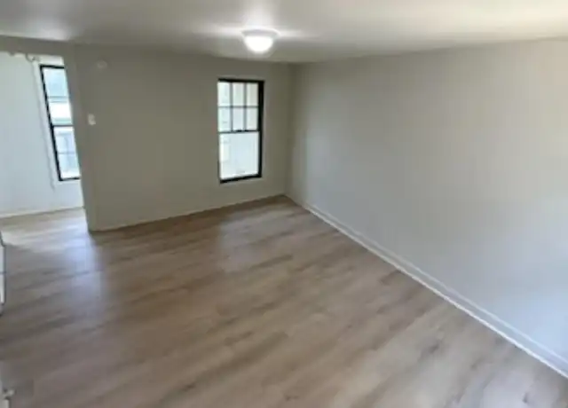 Property at 1008 Kavanaugh Blvd Unit 5, Little Rock, AR, 72205, 1 bed, 1 bath, [object Object]