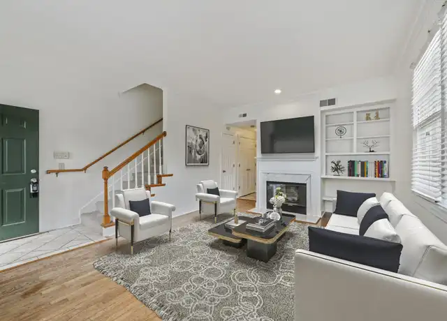 Property at 3321 Golf Club Ln, Nashville, TN, 37215, 2 beds, 2.5 baths, [object Object]