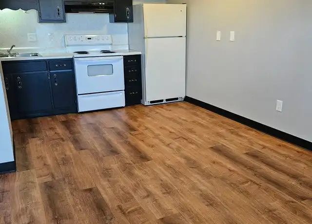 Property at 10 Sunnyslope Dr Unit 10H, Mansfield, OH, 44907, 1 bed, 1 bath, [object Object]