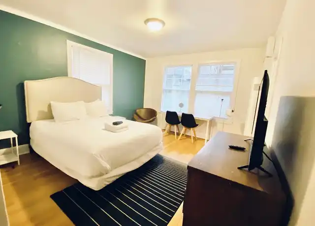 Property at Embassy Apartments - 1420 Boren Ave, Seattle, WA, 98101, 0 beds, 1 bath, [object Object]