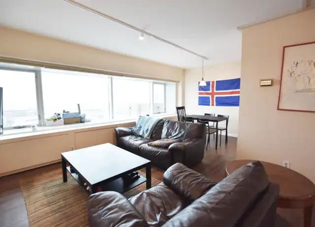 Property at 555 E William St Unit 17J, Ann Arbor, MI, 48104, 1 bed, 1 bath, [object Object]