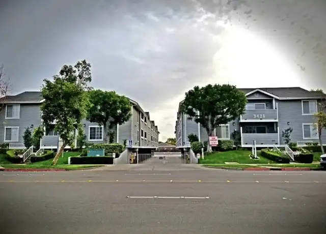 Property at 3424 W Orange Ave, Anaheim, CA, 92804, 1 bed, 1 bath, [object Object]