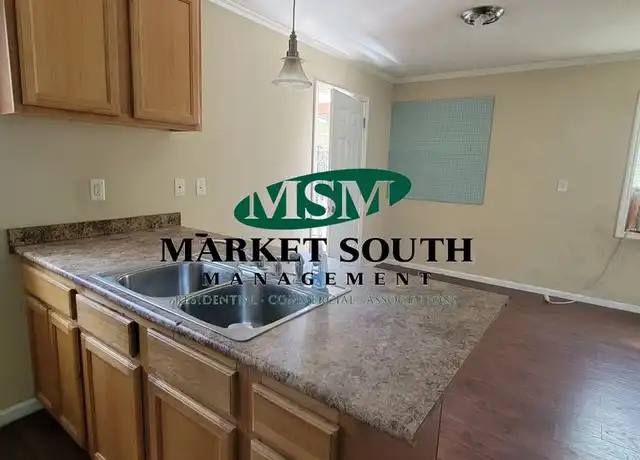 Property at 510 E Anderson St Unit B, Savannah, GA, 31401, 1 bed, 1 bath, [object Object]