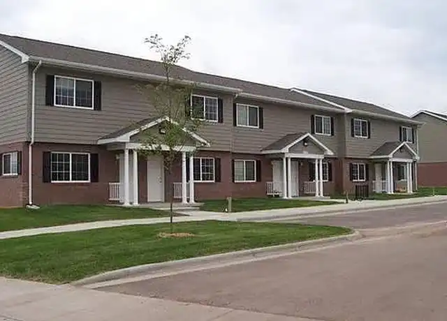 Property at HighPointe Townhomes - 240 W Highpointe St, Tea, SD, 57064, 1 bed, 1.5 baths, [object Object]