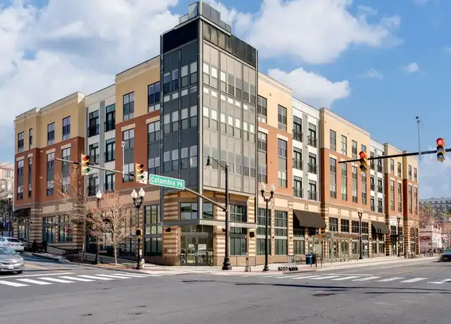 Property at 989 S Buchanan St #409, Arlington, VA, 22204, 1 bed, 1 bath, [object Object]