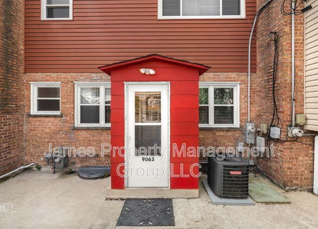Photo of 9063 N Clifton Ave, Niles, IL 60714