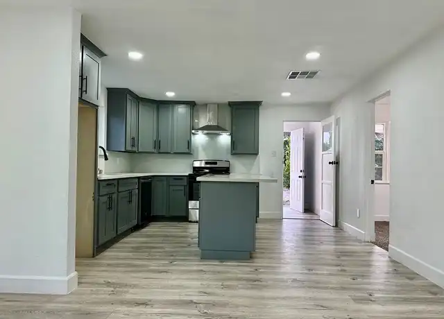 Property at 277 E Kingman St, San Bernardino, CA, 92410, 2 beds, 1 bath, [object Object]