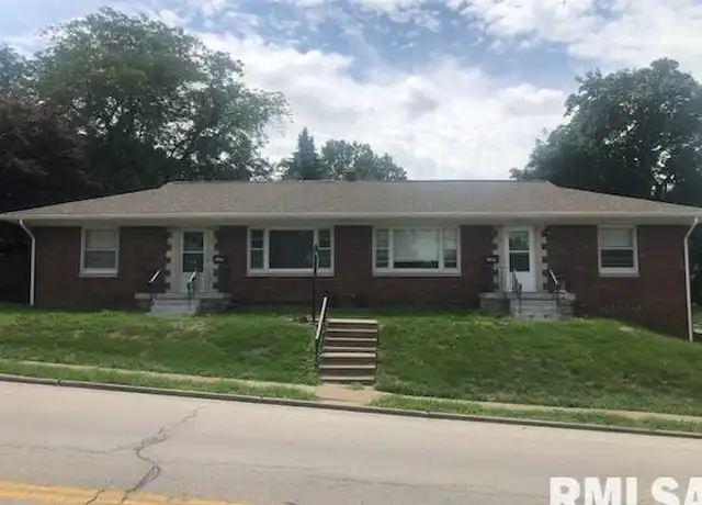 Property at 1025 W Lombard St, Davenport, IA, 52804, 3 beds, 2 baths, [object Object]