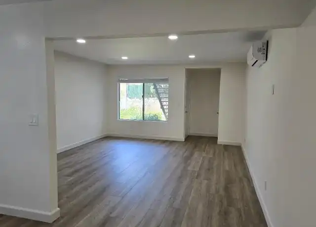 Property at 1708 Via Mirada Unit B, Fullerton, CA, 92833, 1 bed, 1 bath, [object Object]