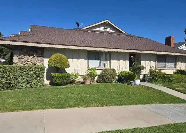Property at 1708 Via Mirada Unit B, Fullerton, CA, 92833, 1 bed, 1 bath, [object Object]
