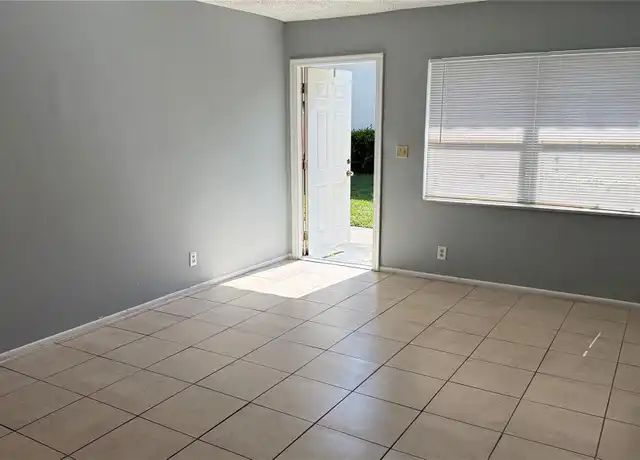 Property at 5331 NW 18th Pl Unit 5331, Lauderhill, FL, 33313, 2 beds, 1 bath, [object Object]
