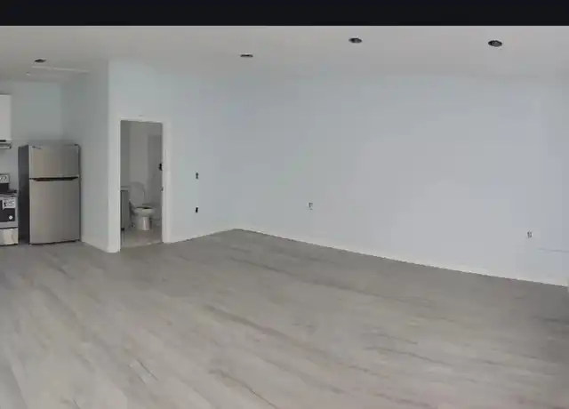 Property at 1327 E Acacia Ave Unit A, Glendale, CA, 91205, 1 bed, 1 bath, [object Object]