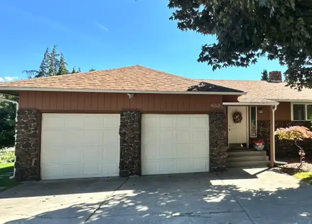 Property at 1636 Tanda Ln, Wenatchee, WA, 98801, 3 beds, 2 baths, [object Object]