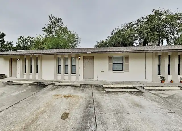 Property at 32827 Blossom Ln, Leesburg, FL, 34788, 1 bed, 1 bath, [object Object]