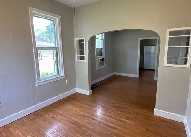 Property at 909 8th Ave SE, Jamestown, ND, 58401, 3 beds, 1 bath, [object Object]