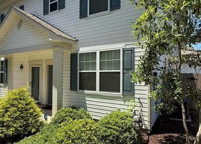 Property at 2816 Baldwin Dr, Chesapeake, VA, 23321, 2 beds, 2.5 baths, [object Object]