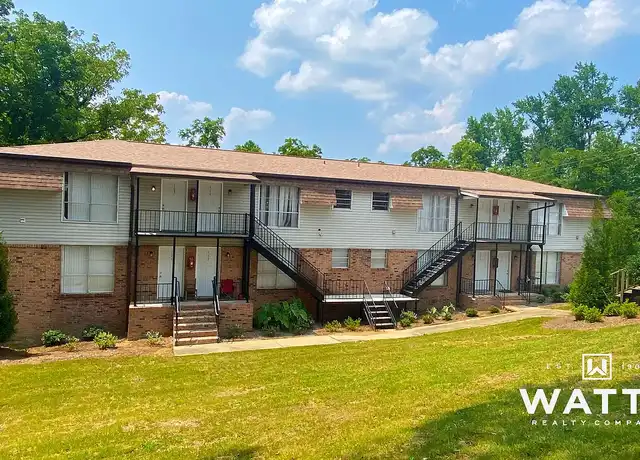 Property at Hillcrest Apartments - 100 Pinson Pl, Birmingham, AL, 35215, 2 beds, 1 bath, [object Object]