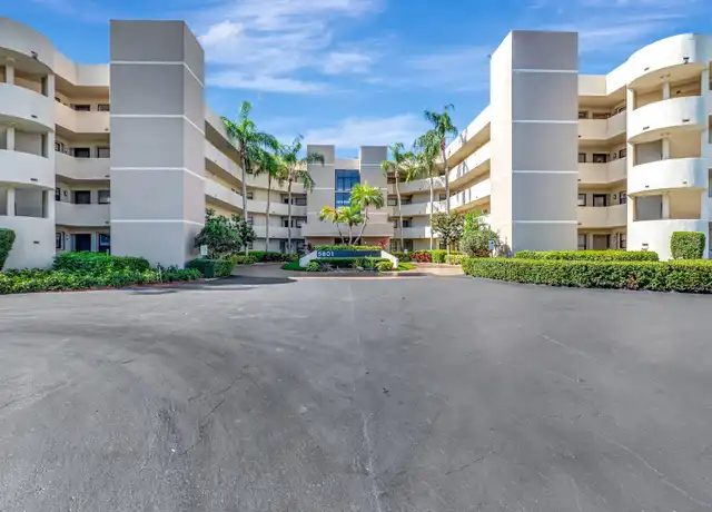 Property at 5801 Camino del Sol #302, Boca Raton, FL, 33433, 2 beds, 2 baths, [object Object]