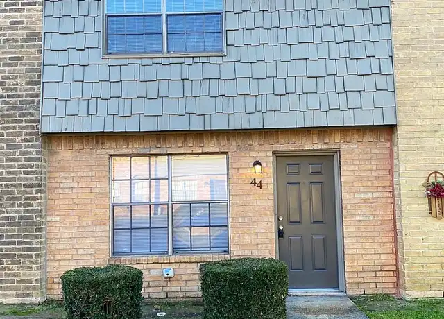 Property at 2700 N 16th St Unit 44, Beaumont, TX, 77703, 2 beds, 1.5 baths, [object Object]