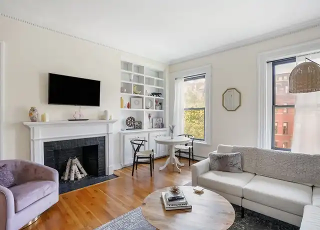 Property at 317 Beacon St #8, Boston, MA, 02116, 2 beds, 1 bath, [object Object]