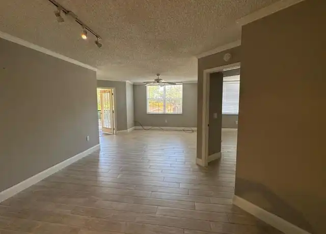 Property at 8735 River Homes Ln #6206, Bonita Springs, FL, 34135, 2 beds, 2 baths, [object Object]