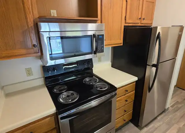 Property at 3125 N Broadway Dr Unit 207, Fargo, ND, 58102, 1 bed, 1 bath, [object Object]