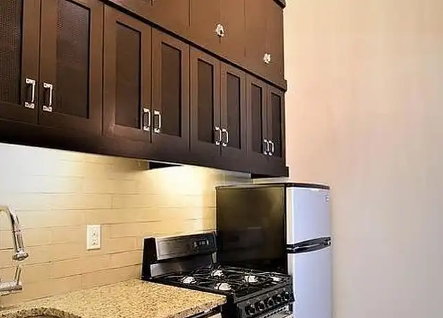 Property at 129 W 15th St, New York, NY, 10011, 1 bed, 1 bath, [object Object]